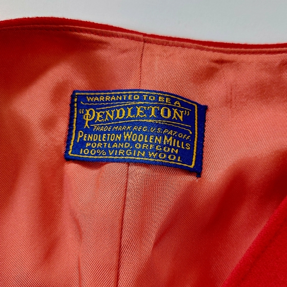 NWT 1960s Red Wool Pendleton Vest size 40 Christmas Santa Claus - Picture 3 of 7